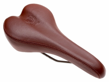 BLB Curve Race Saddle