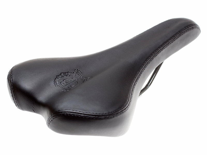 BLB Curve Race Saddle