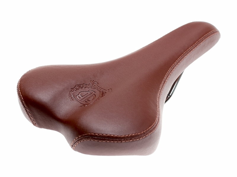 BLB Curve Race Saddle