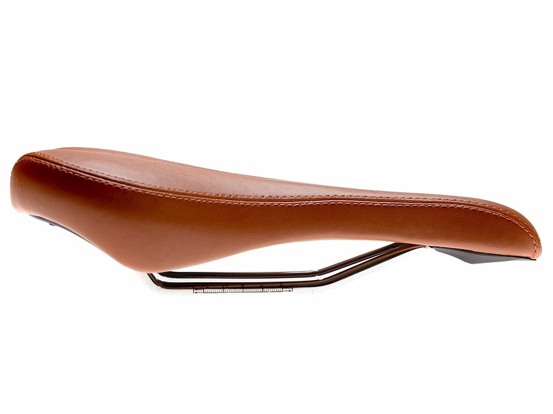 BLB Curve Race Saddle